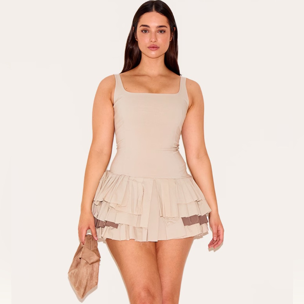 Chic Beige Layered Dress